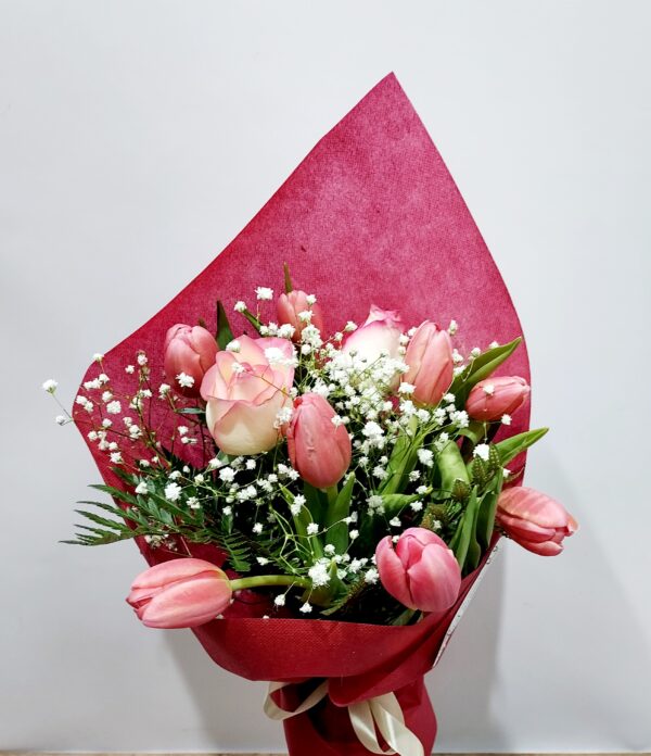 Cheerful bouquet of beautiful two-tone roses and lovely tulips!