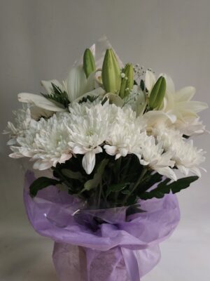 Condolence bouquet with white lilies and white chrysanthemums